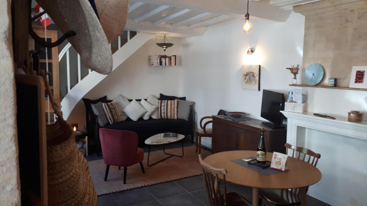 Maison Camille Port-en-Bessin-Huppain Εξωτερικό φωτογραφία