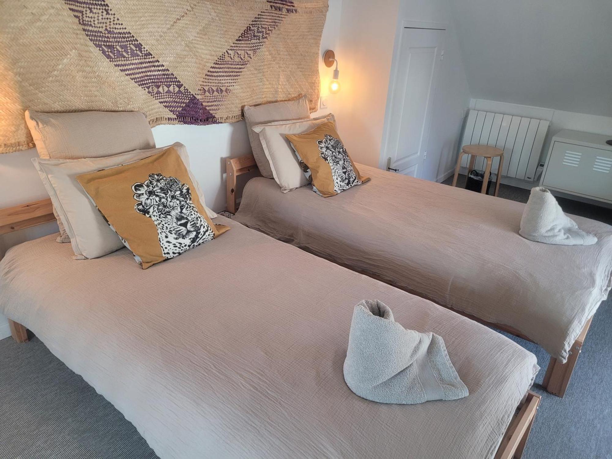 Maison Camille Port-en-Bessin-Huppain Εξωτερικό φωτογραφία